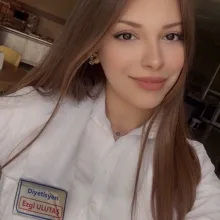 Dyt. Hatice Ezgi Ulutaş — Diyetisyen, Hatay. Portre fotoğrafı.