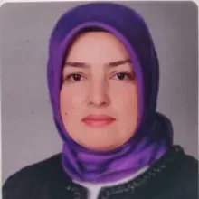 Uzm. Psk. Dan. Emine Ürün — Konya. Portre fotoğrafı.