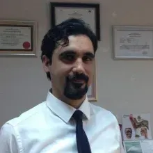 Op. Dr. Mustafa Bezirgan — Kulak Burun Boğaz, Çankaya, Ankara. Portre fotoğrafı.