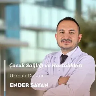 Uzm. Dr. Ender Sayan — Çocuk Sağlığı Ve Hastalıkları. Portre fotoğrafı.