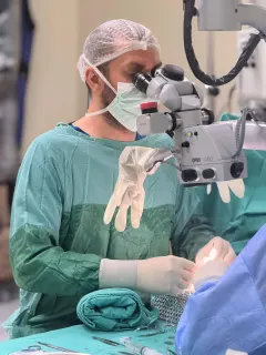 Op. Dr. Mehmet Melih Asoğlu profilinde yer alan galeri fotoğrafı.