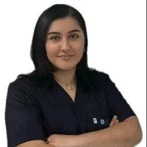 Dr. Dt. Esin Karataş — Ümraniye, İstanbul. Portre fotoğrafı.
