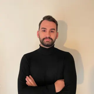 Kl. Psk. Sezer Canpolat profilinde yer alan galeri fotoğrafı.