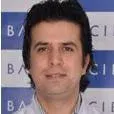 Prof. Dr. Sinan Yavuz — Tıbbi Onkoloji, Seyhan, Adana. Portre fotoğrafı.