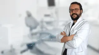 Dr. Dt. Cem Özgür profilinde yer alan galeri fotoğrafı.
