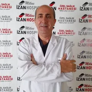 Op. Dr. Abdulillah Yıldırım — Göz Hastalıkları, Milas, Muğla. Portre fotoğrafı.
