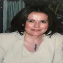 Prof. Dr. İpek Türktaş — Çocuk Alerjisi, Ankara. Portre fotoğrafı.