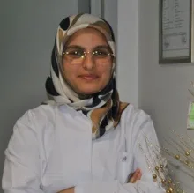 Op. Dr. Şule Selman — Kadın Hastalıkları Ve Doğum, İstanbul. Portre fotoğrafı.