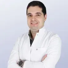 Op. Dr. Rafail İbayev — Genel Cerrahi, Ümraniye, İstanbul. Portre fotoğrafı.