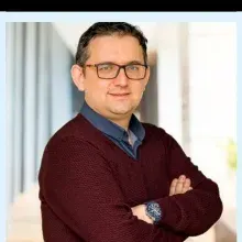 Doç. Dr. Murat Semiz — Psikiyatri, Ankara. Portre fotoğrafı.