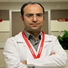 Prof. Dr. Ahmet Şiyar Ekinci — Tıbbi Onkoloji, Diyarbakır. Portre fotoğrafı.