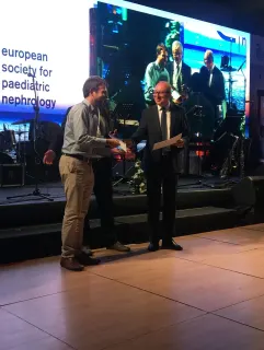Prof. Dr. Oğuz Söylemezoğlu profilinde yer alan galeri fotoğrafı.