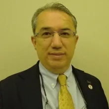 Op. Dr. Ali Güler — Beyin Ve Sinir Cerrahisi, Ankara. Portre fotoğrafı.
