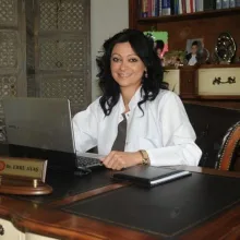 Uzm. Dr. Ebru Ayaş — Çocuk Sağlığı Ve Hastalıkları, Adana. Portre fotoğrafı.