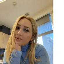 Psk. Hande Nacar Baş — Psikoloji, Adana. Portre fotoğrafı.