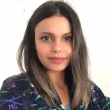 Fzt. Buse Kabak — Fizyoterapi Ve Rehabilitasyon, Balıkesir. Portre fotoğrafı.