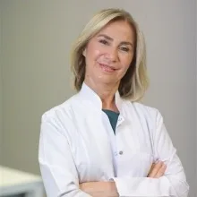 Prof. Dr. Figen Binokay — Radyoloji, Çukurova, Adana. Portre fotoğrafı.