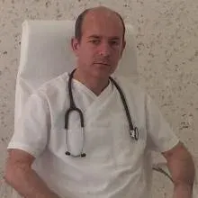 Dr. İbrahim Halil Seysenbek — Pratisyen, Antalya. Portre fotoğrafı.