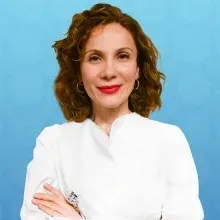 Prof. Dr. Ayşe Parlakgümüş — Kadın Hastalıkları Ve Doğum, İstanbul. Portre fotoğrafı.