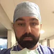 Op. Dr. Mücteba Gündüz — İstanbul. Portre fotoğrafı.