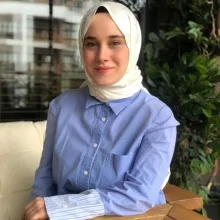 Kl. Psk. Büşra Ertaş — Psikoloji, Nilüfer, Bursa. Portre fotoğrafı.