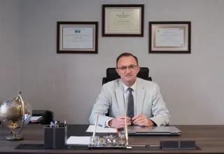 Doç. Dr. Timuçin Erol profilinde yer alan galeri fotoğrafı.