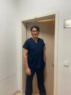 Op. Dr. Tolga Akkaya profilinde yer alan galeri fotoğrafı.