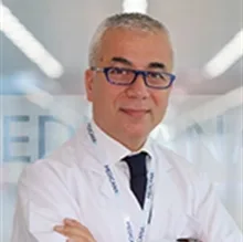 Prof. Dr. Osman Yüksel — Genel Cerrahi, Çankaya, Ankara. Portre fotoğrafı.