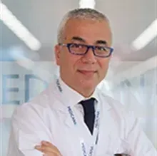 Prof. Dr. Osman Yüksel — Genel Cerrahi, Çankaya, Ankara. Portre fotoğrafı.