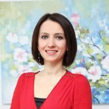 Uzm. Psk. Aslı Soyer — Psikoloji, Beşiktaş, İstanbul. Portre fotoğrafı.
