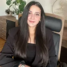 Psk. Büşra Cengiz — Psikoloji, Isparta. Portre fotoğrafı.