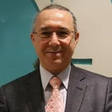Prof. Dr. Halil İbrahim Erol — Kulak Burun Boğaz. Portre fotoğrafı.
