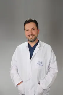 Prof. Dr. Ahmet Arnaz profilinde yer alan galeri fotoğrafı.