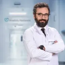 Op. Dr. Umut Kerimoğlu — Genel Cerrahi, Nilüfer, Bursa. Portre fotoğrafı.
