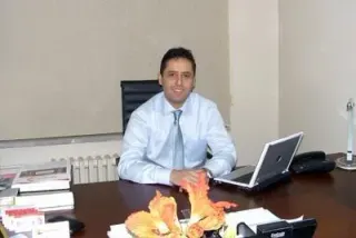 Prof. Dr. Murat Arslan profilinde yer alan galeri fotoğrafı.
