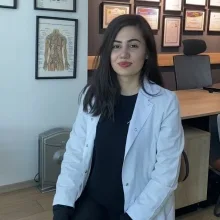 Fzt. Serra Yamakoğlu — Fizyoterapi Ve Rehabilitasyon, İstanbul. Portre fotoğrafı.