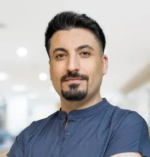 Op. Dr. Semih Ak profilinde yer alan galeri fotoğrafı.