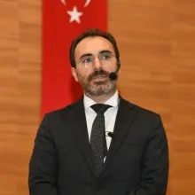 Doç. Dr. Harun Demirci — Beyin Ve Sinir Cerrahisi, Ankara. Portre fotoğrafı.