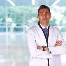 Prof. Dr. Barış Mülayim — Antalya. Portre fotoğrafı.