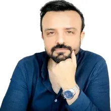 Kl. Psk. Osman Öztemel — Psikoloji, İstanbul. Portre fotoğrafı.