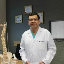 Op. Dr. Yiğit Erdağ — Ortopedi Ve Travmatoloji, Gebze, Kocaeli. Portre fotoğrafı.