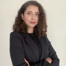Psk. Sevcan Okay — Psikoloji. Portre fotoğrafı.