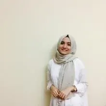 Dyt. Aylin Özgür — Diyetisyen, Kocaeli. Portre fotoğrafı.