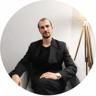 Psk. Melih Gürler — Psikoloji, Bursa. Portre fotoğrafı.