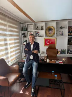 Dr. Öğr. Üyesi Mehmet Murat Seven profilinde yer alan galeri fotoğrafı.