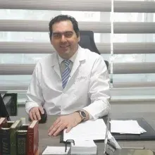 Prof. Dr. Mahmut Muzaffer İlhan — İstanbul. Portre fotoğrafı.