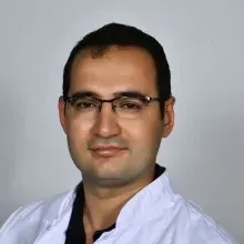 Op. Dr. Serdar Cengiz — Beyin Ve Sinir Cerrahisi, Mardin. Portre fotoğrafı.