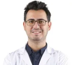 Op. Dr. Yakup Ozan Türkmenoğlu profilinde yer alan galeri fotoğrafı.