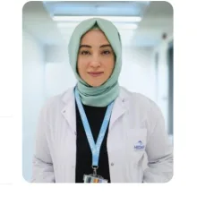 Uzm. Dr. Neslihan Baltacı — Çocuk Sağlığı Ve Hastalıkları. Portre fotoğrafı.