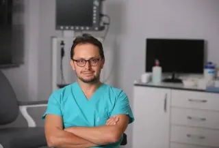 Doç. Dr. Engin Başer profilinde yer alan galeri fotoğrafı.